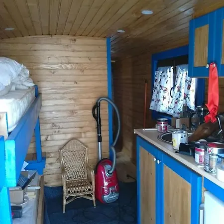 Ane'ita De L'arbenquens Campsite *